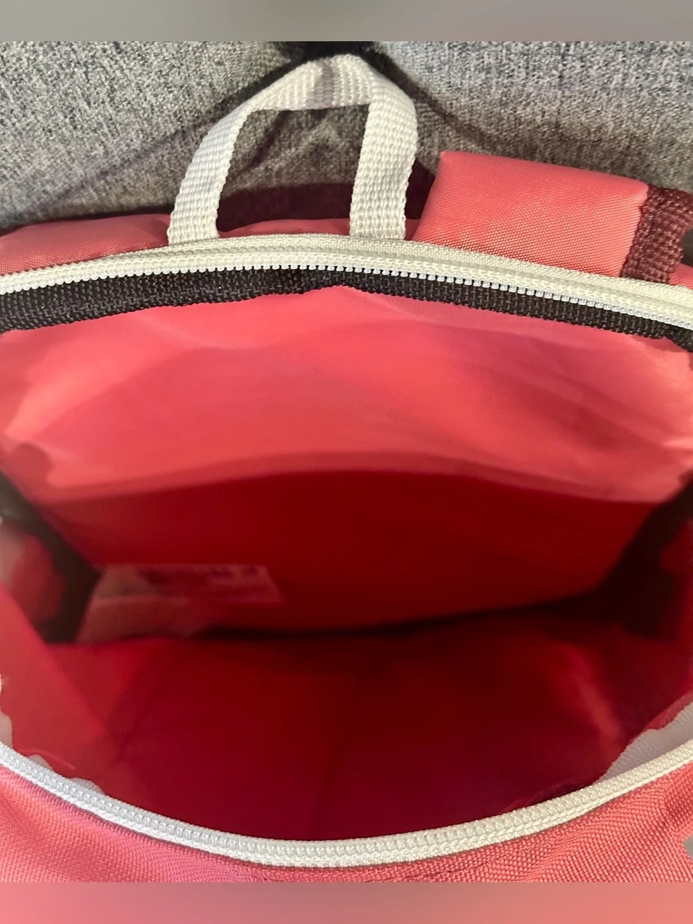 NEW Decathlon Quechua 10L Hiking Backpack Daypack Coral Pink & Maroon Small